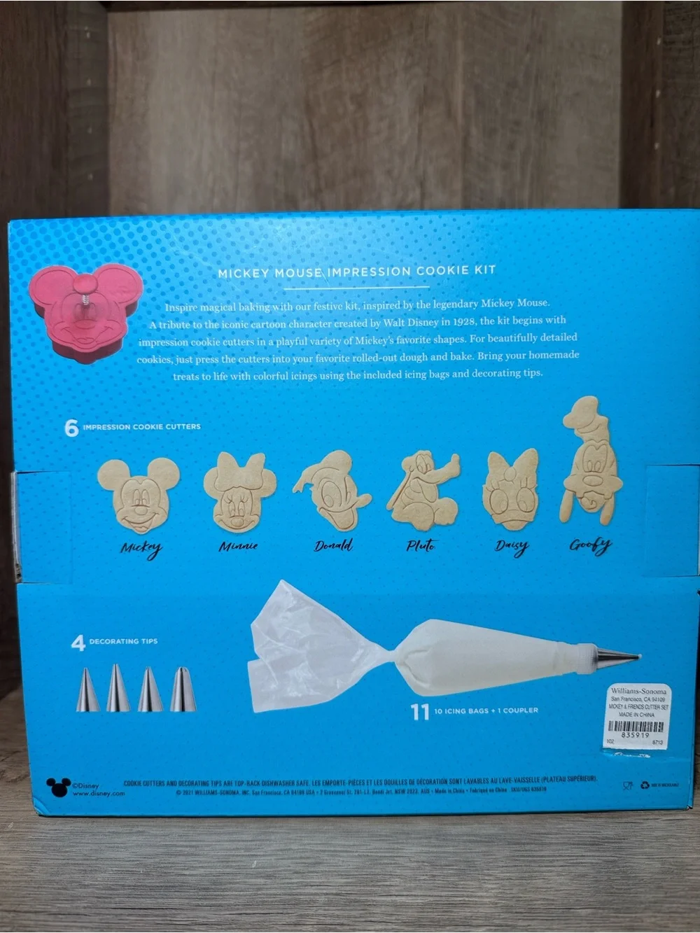Williams Sonoma Disney Mickey and Friends Impression Cookie Kit